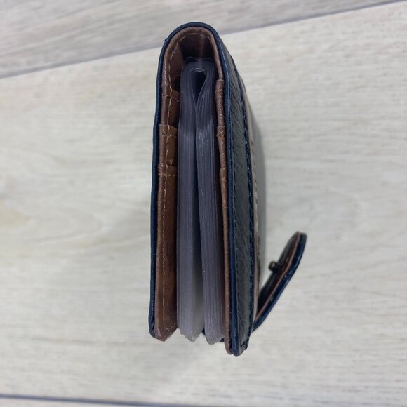 Roots Leather Vintage Card Holder Bi Fold 2 Tone Unisex - Picture 7 of 10